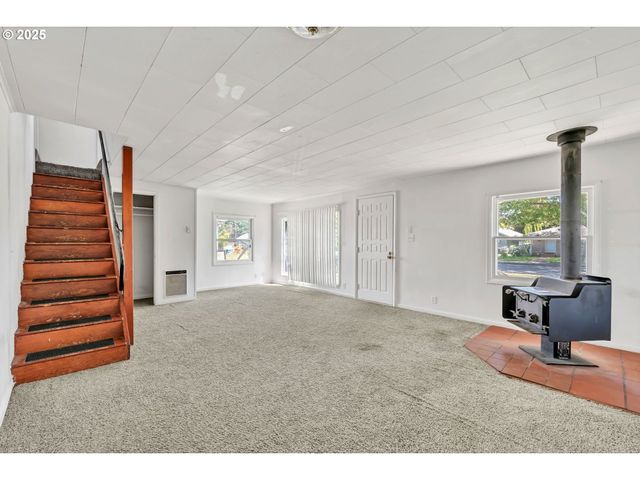 2134 MINNESOTA St, Eugene, OR 97402
