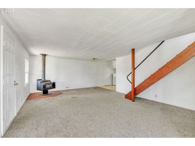 2134 MINNESOTA St, Eugene, OR 97402