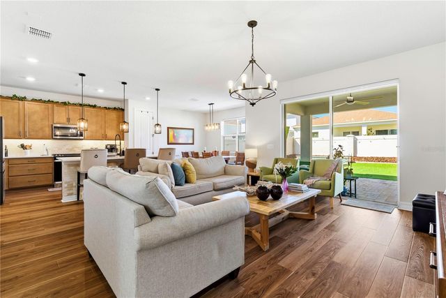 10246 PARK ESTATES AVENUE, Orlando, FL 32836