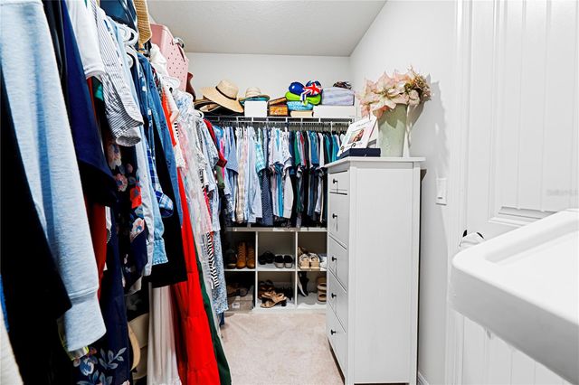 10246 PARK ESTATES AVENUE, Orlando, FL 32836