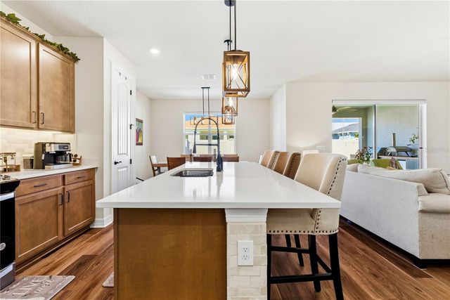 10246 PARK ESTATES AVENUE, Orlando, FL 32836