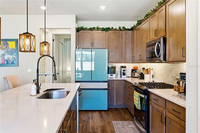 10246 PARK ESTATES AVENUE, Orlando, FL 32836