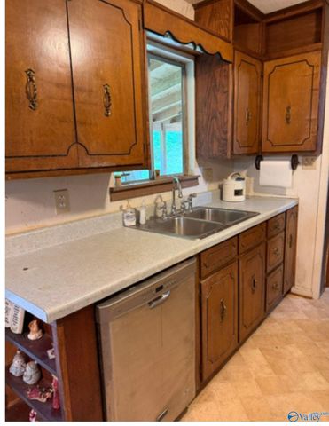 4801 S Oneonta Cut-Off Road, Albertville, AL 35950