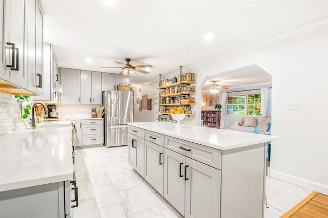 295 BUC Road, Williamsburg, KY 40769