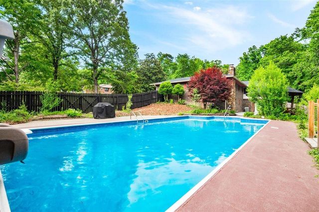 295 BUC Road, Williamsburg, KY 40769