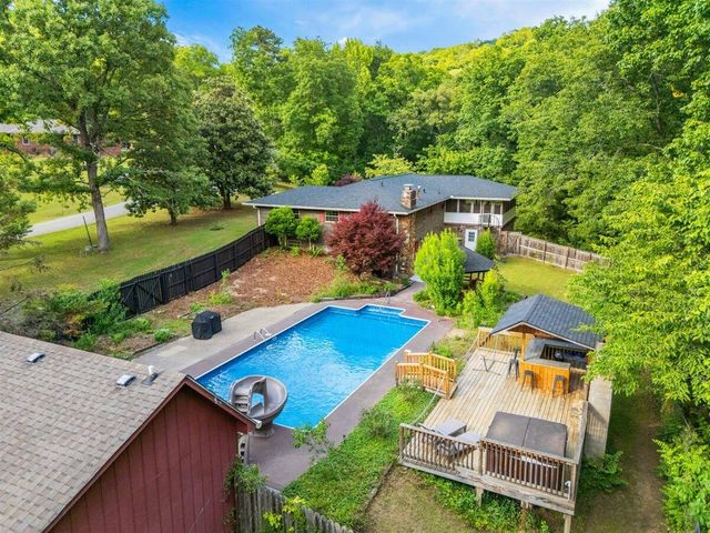 295 BUC Road, Williamsburg, KY 40769