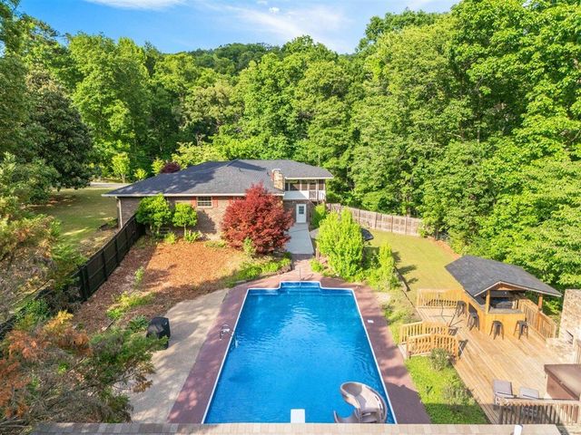 295 BUC Road, Williamsburg, KY 40769