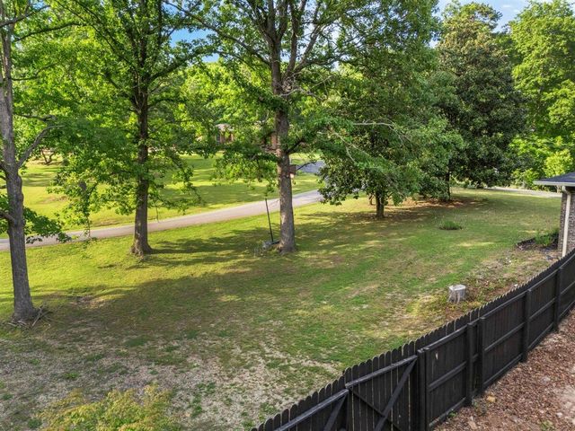 295 BUC Road, Williamsburg, KY 40769