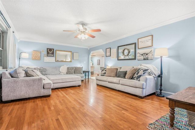 295 BUC Road, Williamsburg, KY 40769