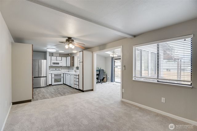 1228 NW Westridge Street, Vancouver, WA 98665