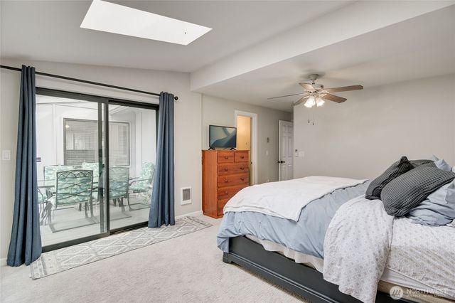 1228 NW Westridge Street, Vancouver, WA 98665