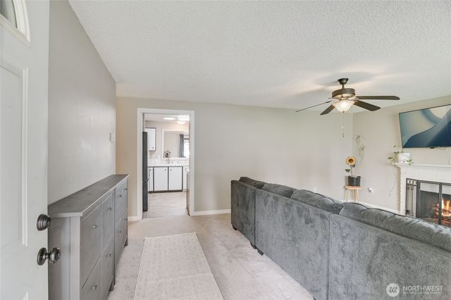 1228 NW Westridge Street, Vancouver, WA 98665