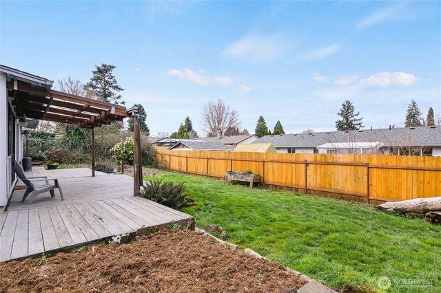 1228 NW Westridge Street, Vancouver, WA 98665