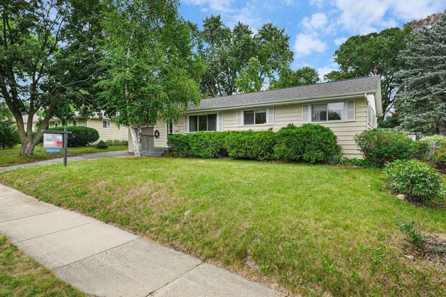809 Flora Lane, Madison, WI 53714