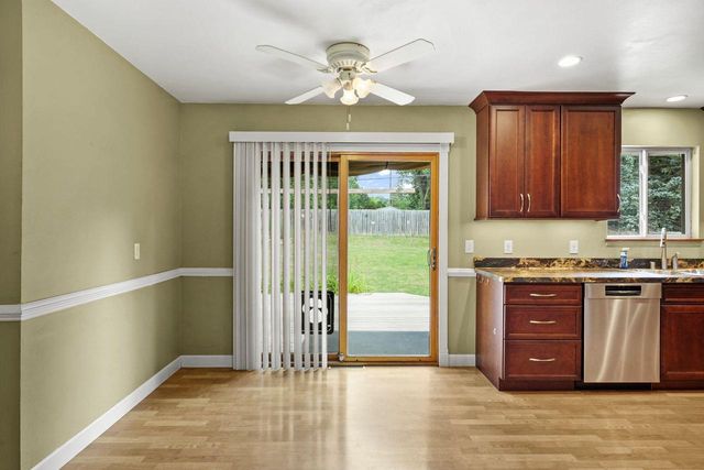 809 Flora Lane, Madison, WI 53714
