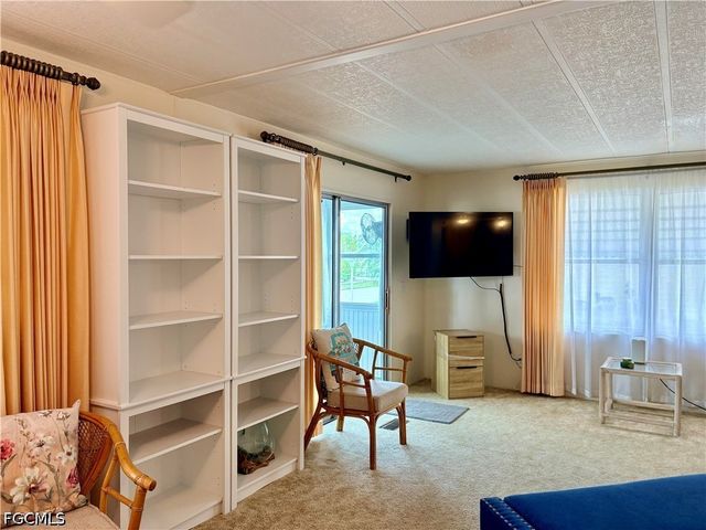 2787 Breezewood DR, North Fort Myers, FL 33917