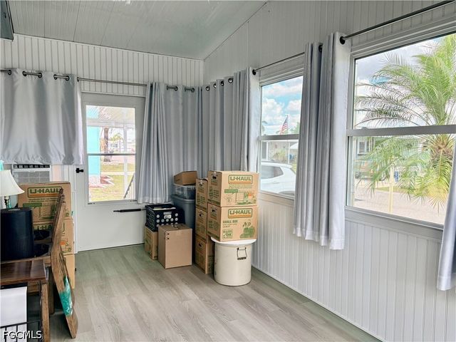 2787 Breezewood DR, North Fort Myers, FL 33917