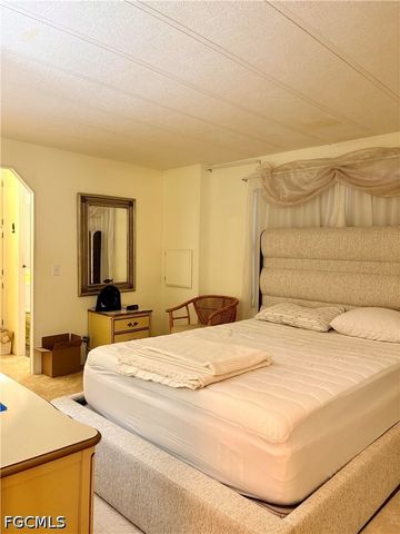 2787 Breezewood DR, North Fort Myers, FL 33917