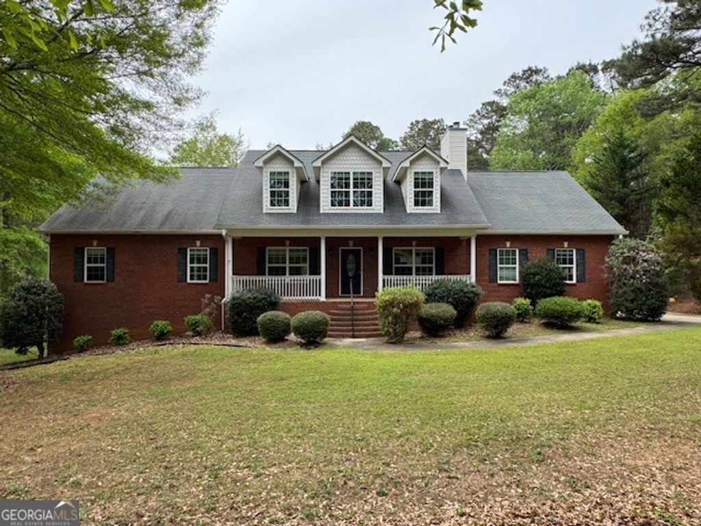 276 Harbour Shores Drive, Jackson, GA 30233
