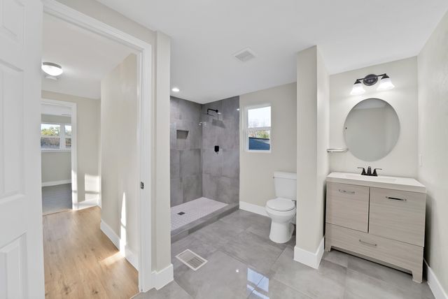 1213 Walker Drive, Hurst, TX 76053