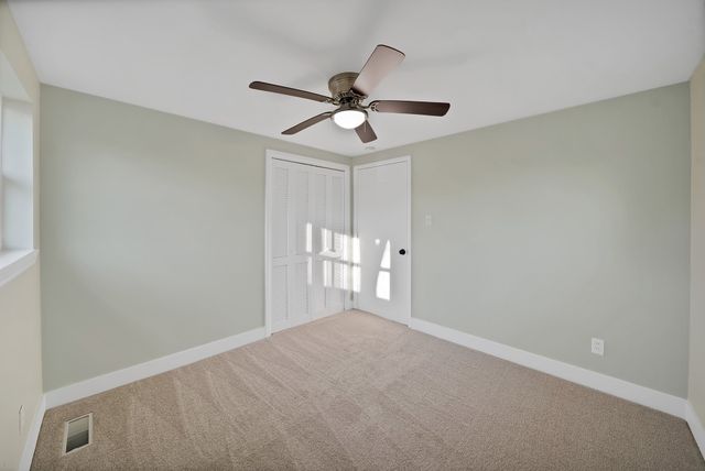 1213 Walker Drive, Hurst, TX 76053