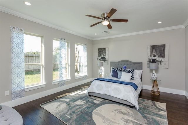 2312 Dolan Springs Lane, Friendswood, TX 77546