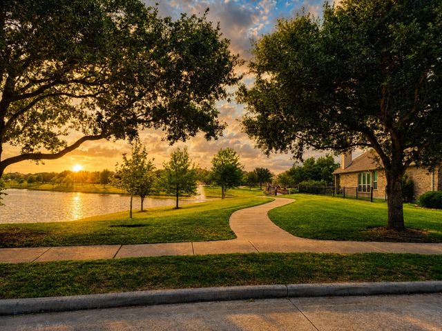 2312 Dolan Springs Lane, Friendswood, TX 77546