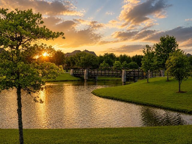 2312 Dolan Springs Lane, Friendswood, TX 77546