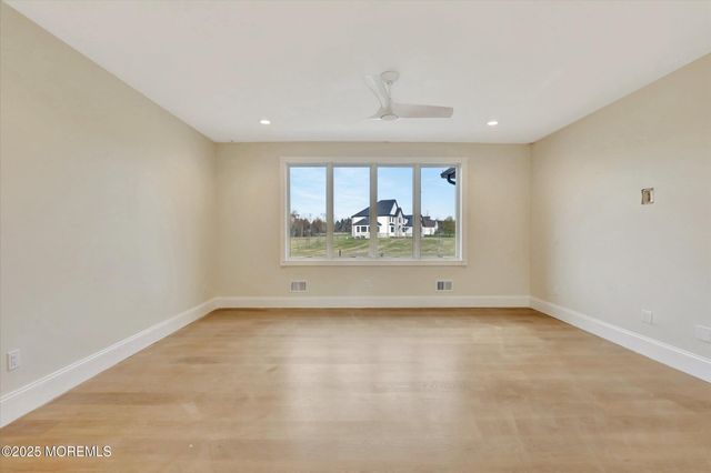 5 Cook Court, Millstone, NJ 08535