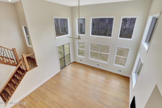 5 Cook Court, Millstone, NJ 08535