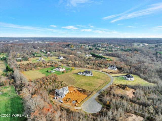 5 Cook Court, Millstone, NJ 08535