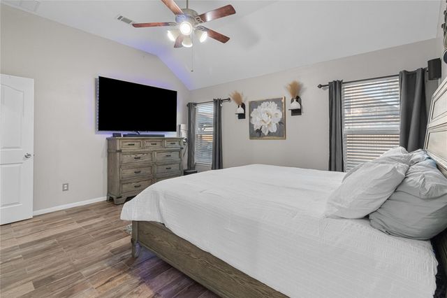 4047 Conifer Drive, Dickinson, TX 77539