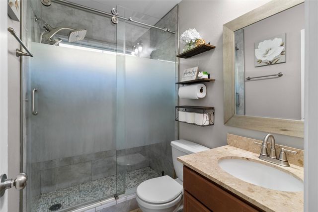 4047 Conifer Drive, Dickinson, TX 77539