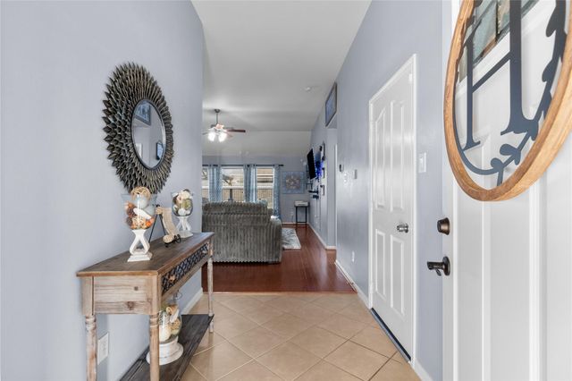 4047 Conifer Drive, Dickinson, TX 77539