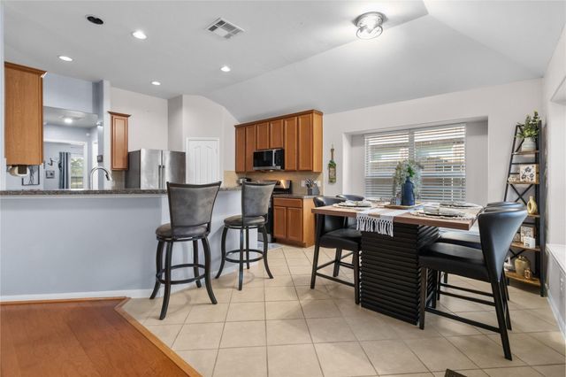 4047 Conifer Drive, Dickinson, TX 77539