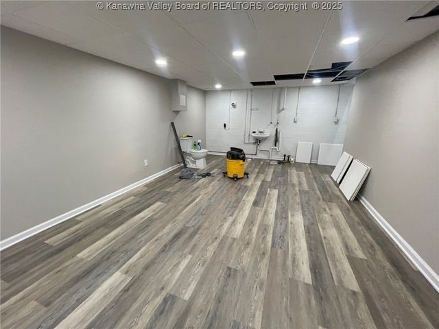 1325 Park Avenue, Nitro, WV 25143