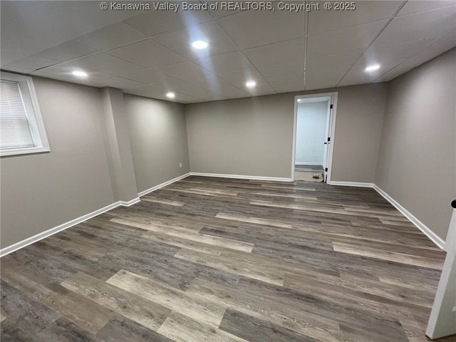 1325 Park Avenue, Nitro, WV 25143