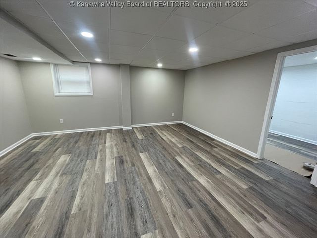 1325 Park Avenue, Nitro, WV 25143