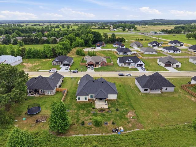 37 Ridge View, Vilonia, AR 72173