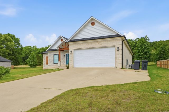 37 Ridge View, Vilonia, AR 72173