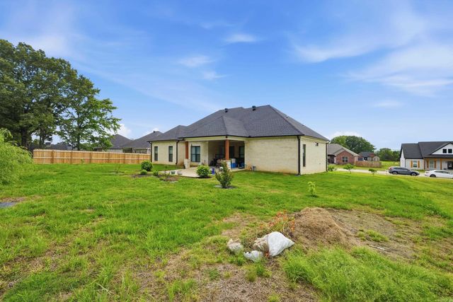37 Ridge View, Vilonia, AR 72173