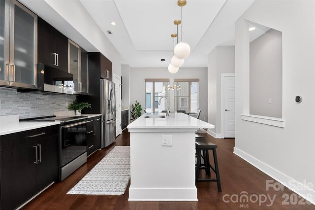 231 Doggett Street, Charlotte, NC 28203