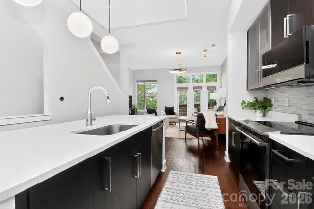 231 Doggett Street, Charlotte, NC 28203