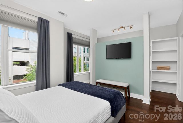 231 Doggett Street, Charlotte, NC 28203