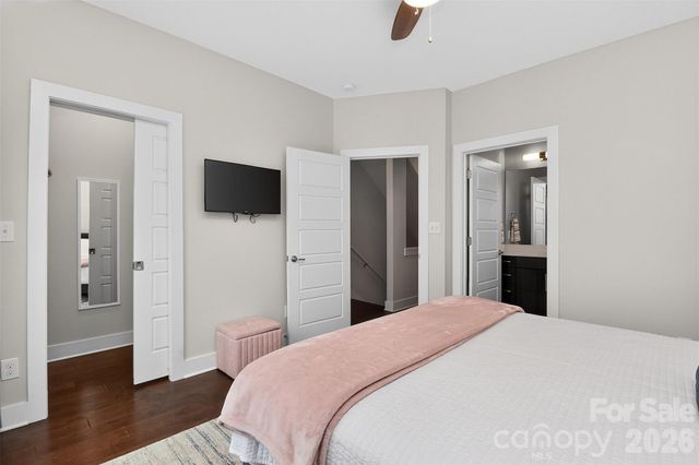 231 Doggett Street, Charlotte, NC 28203