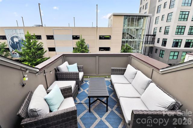 231 Doggett Street, Charlotte, NC 28203