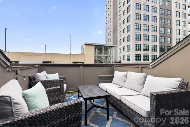 231 Doggett Street, Charlotte, NC 28203