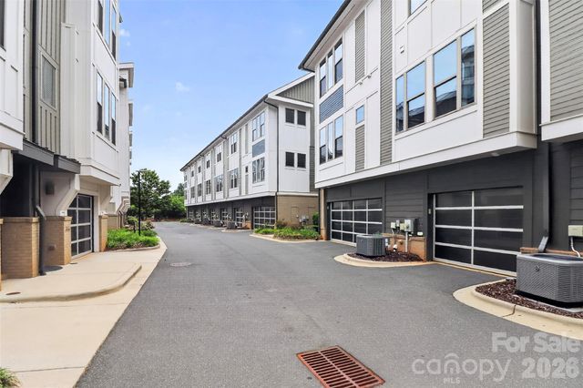 231 Doggett Street, Charlotte, NC 28203