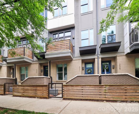 231 Doggett Street, Charlotte, NC 28203