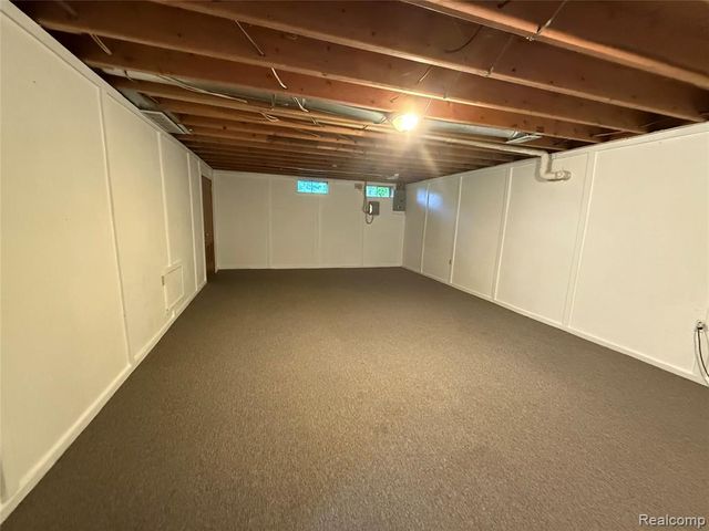 10280 Nimphie Road, Fenton, MI 48430